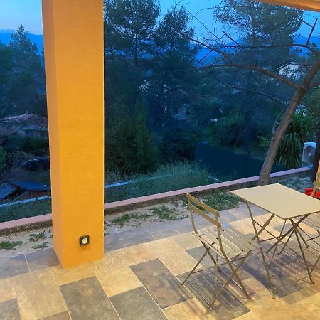 Apparemment T3 dans une villa neuf . Drap Extérieur photo